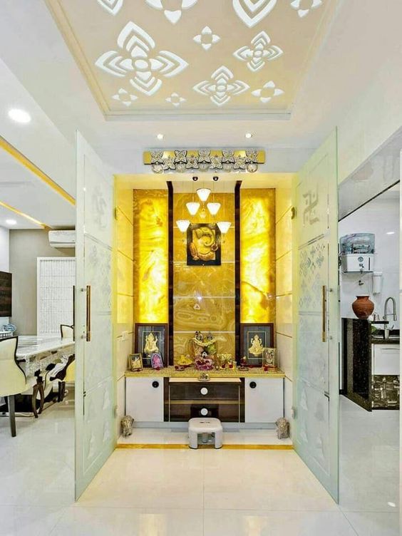 Pooja Mandir Facing: Practical Guidance for Indian Homes A pooja mandir is an important corner in many Indian households. In modern apartments and independent houses, space is often limited, so placing the mandir correctly he